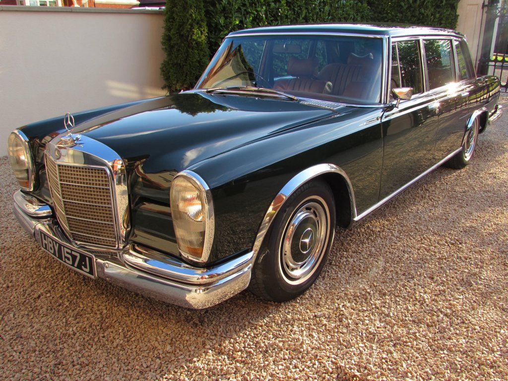 Classiccarshops tweet picture