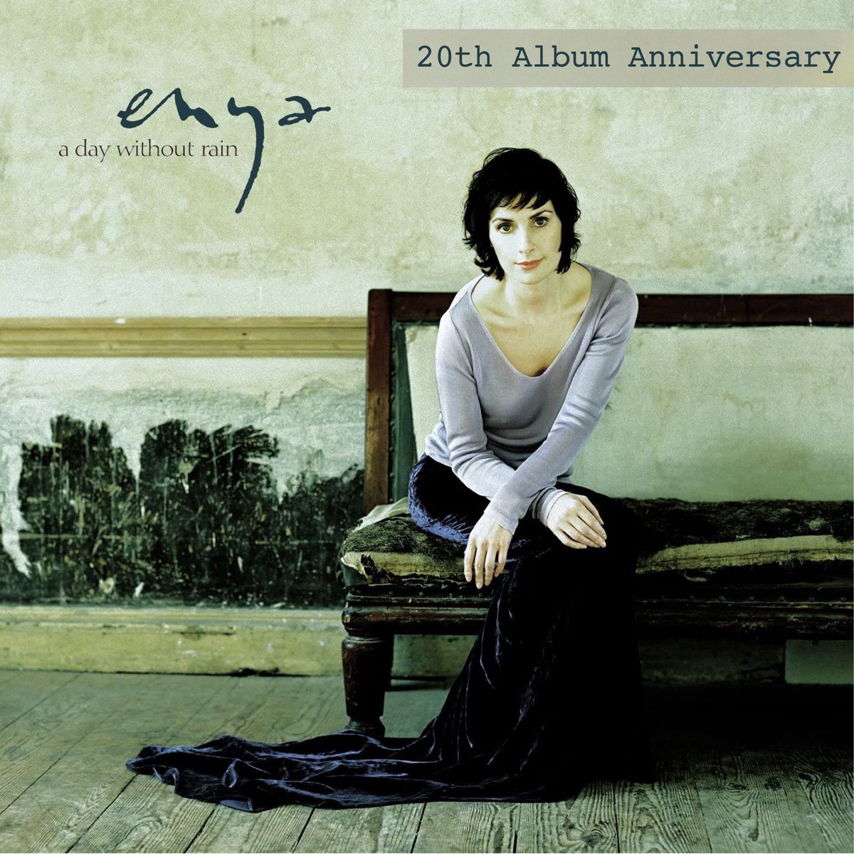 WarnerMusicArg's tweet photo. ¡20 años de un disco que marcó una época! Empezá el día celebrando 'A Day Without Rain' con una Watch Party en YouTube:  #ADWR20 https://t.co/YIJvDq6omH https://t.co/wxvCfXayBc