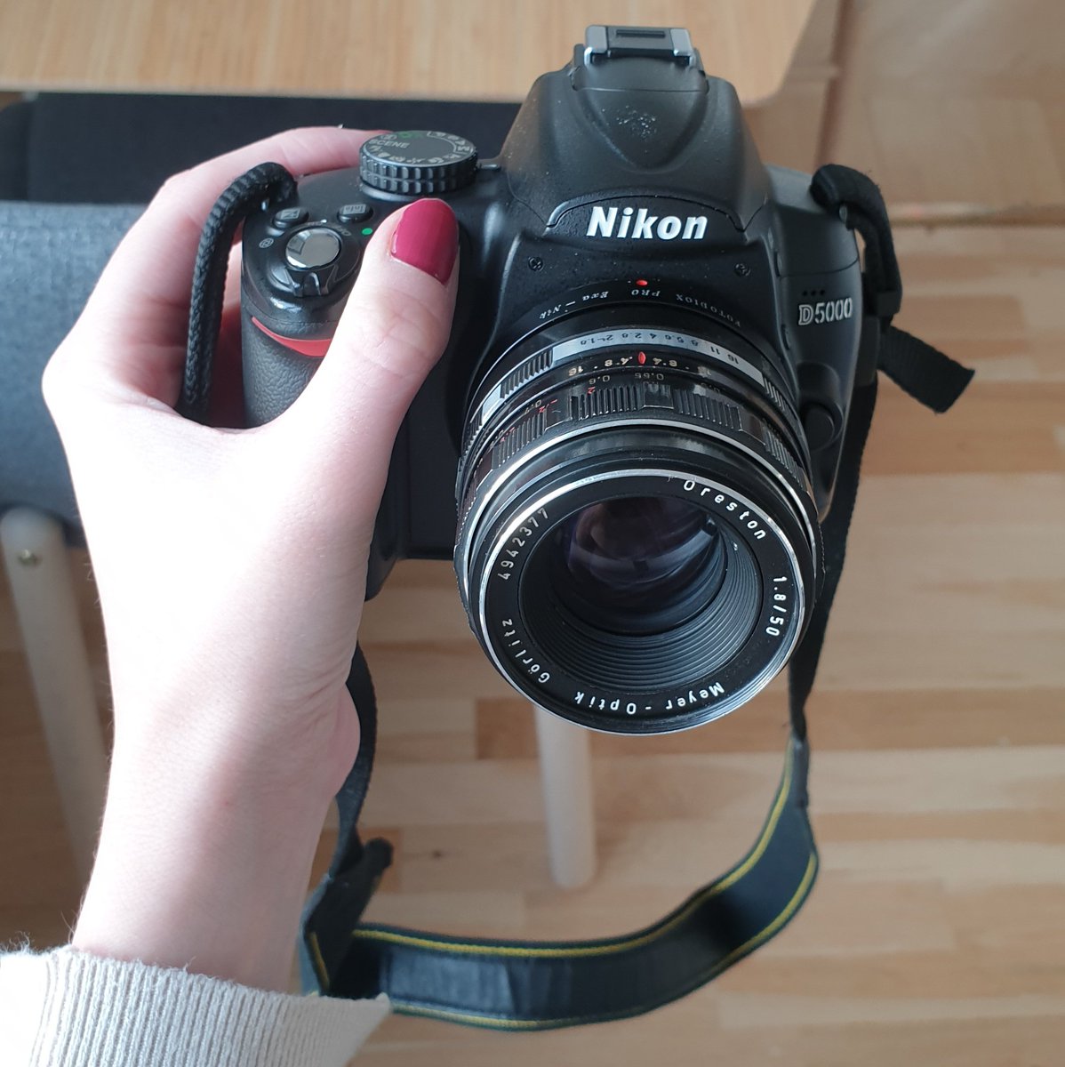 Bought a vintage lens, I'm so so hyped! (Plus it looks good 😎)