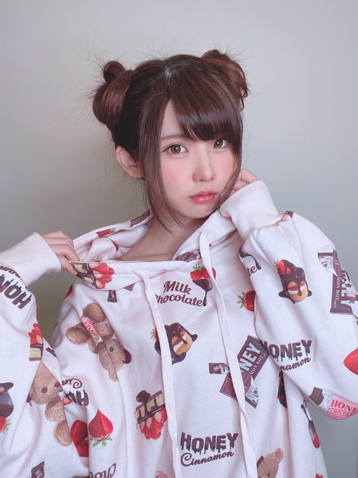 コスプレイヤーえなこのTwitter画像5