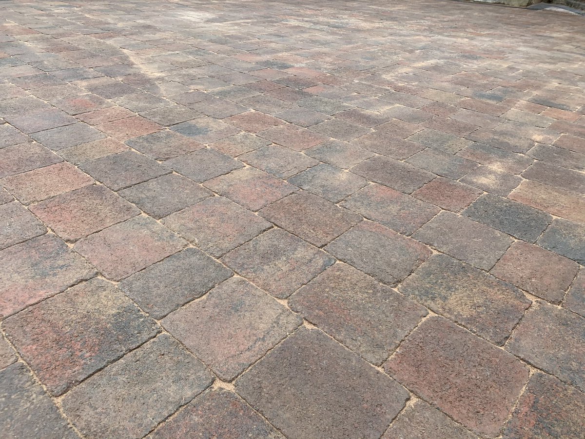 onsitepaving's tweet image. Another quality installation by the team @onsitepaving using @Tobermore products tegula heather @RodTobermore material supplied by @ProTradersBM  instagram.com/p/CHz6ikdndJO/…