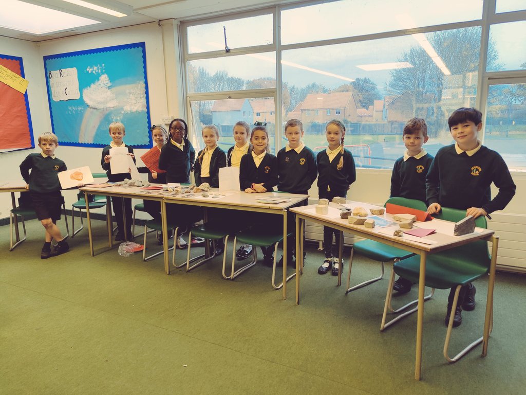 BrightsideSch's tweet photo. The Year 3 scientists have put together an interactive museum exhibition this morning to share their learning about rock formation! I learnt so much! 🔬⚛️
#enthusiasm #teambrightside #nextgenerationofscientists https://t.co/4R7YFSIelY