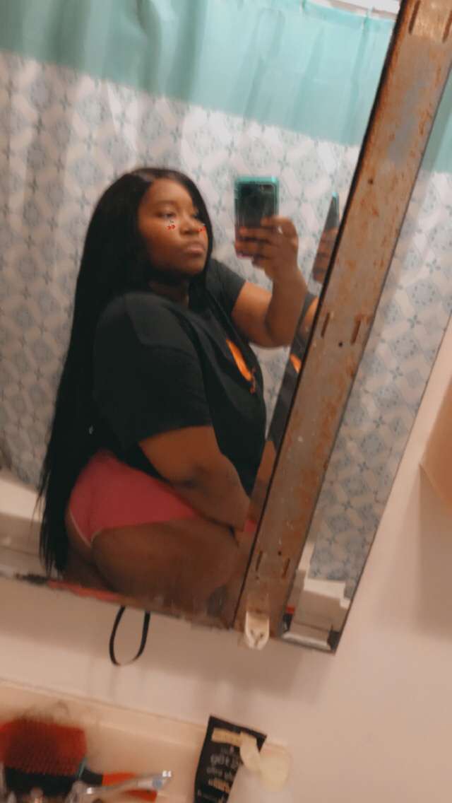 Chocolatedropc1's tweet photo. Get you a thick bae for the winter ❄️
#paypig #paypiggie #paysimp #Chaturbate @chaturbate @chaturbate_com @GirlChaturbate @paypig666 https://t.co/YW0UyolwEp