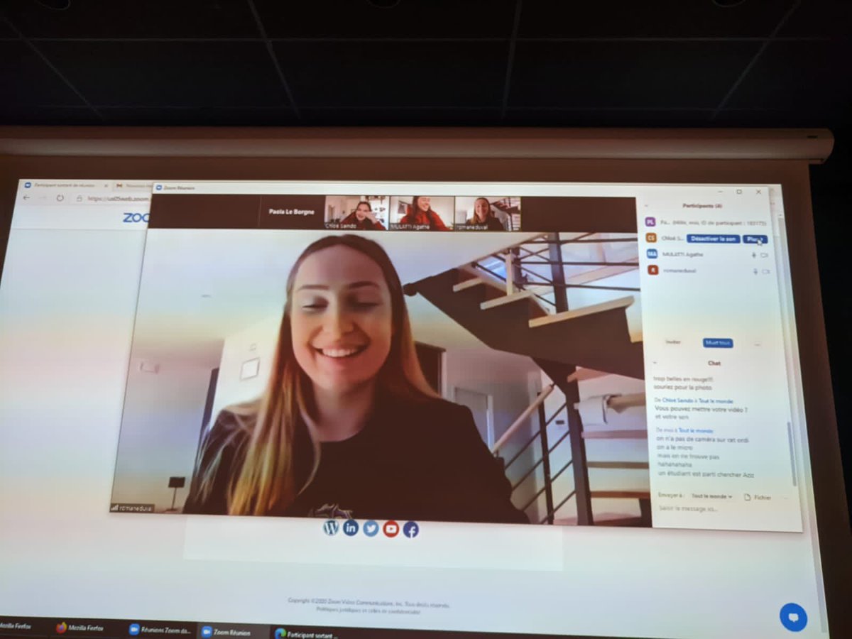 Paola_Villam's tweet photo. Merci beaucoup @ChloéSaindo @AgatheMulatti @RomaneDuval pour le partage d’expériences de vos poursuites d’études après le #btsci au #lyceejarennes. #ecoledecommerce #master. Un vrai plaisir de vous revoir!! https://t.co/AtBeDiEUuT