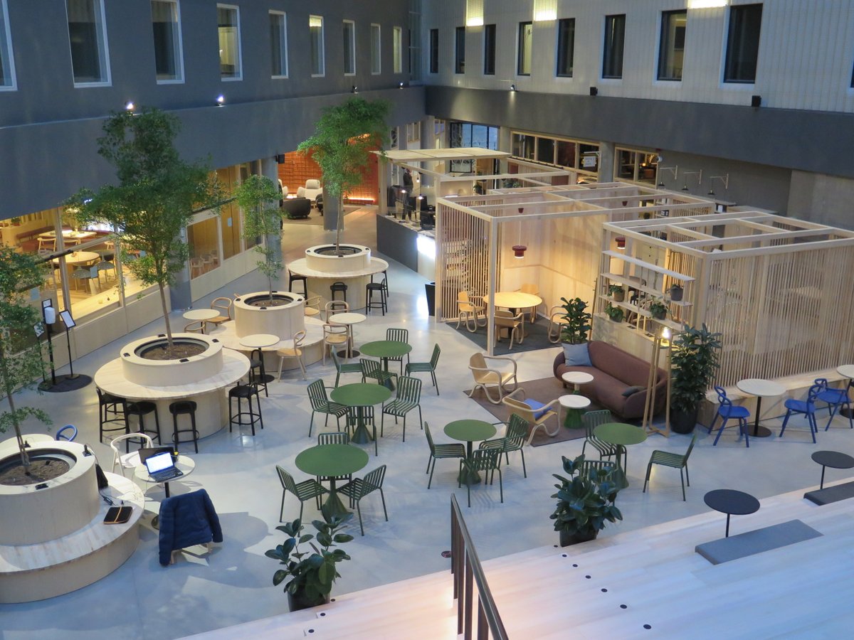 Bermanto360's tweet photo. Jälleen hieno projekti saatu pakettiin. VALO Hotel &amp; Work avasi uudentyyppisen hotelli-toimitila konseptin Helsinkiin. Kohteen aulatiloihin tuli hiotut, kiillotetut Bermanto DesignBase lattiat #betonilattia #designlattia #arkkitehti https://t.co/gFXXVHu87I