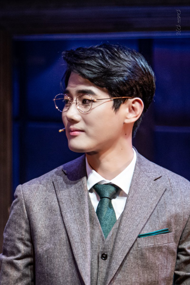 Picture_pie's tweet photo. 201118 뮤지컬 배니싱 커튼콜
윤명렬 #유승현 https://t.co/hi9S8PrejN