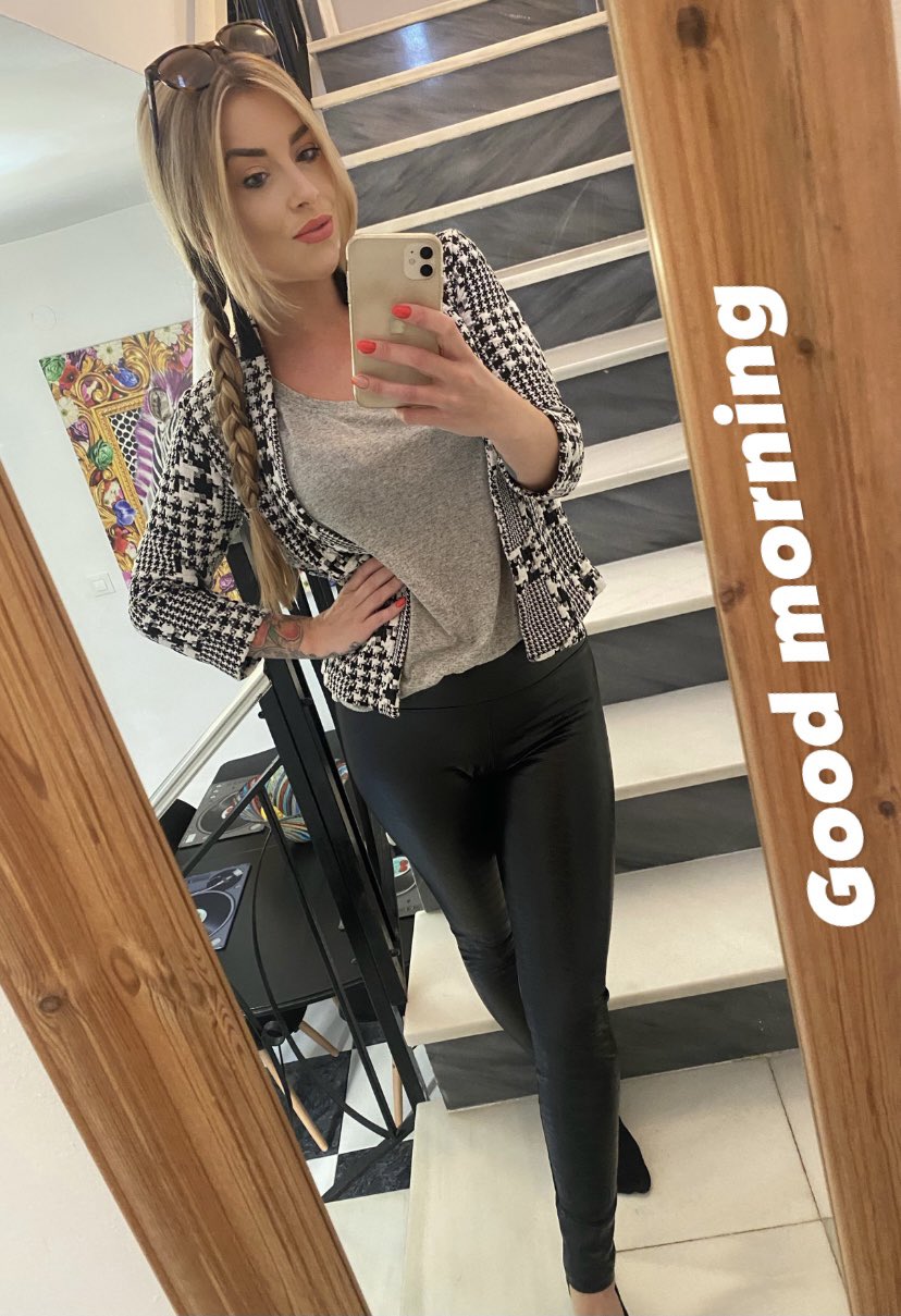 TW Pornstars - Charlie Zoe - FREE OF. Twitter. Goood morning. 7:50 AM