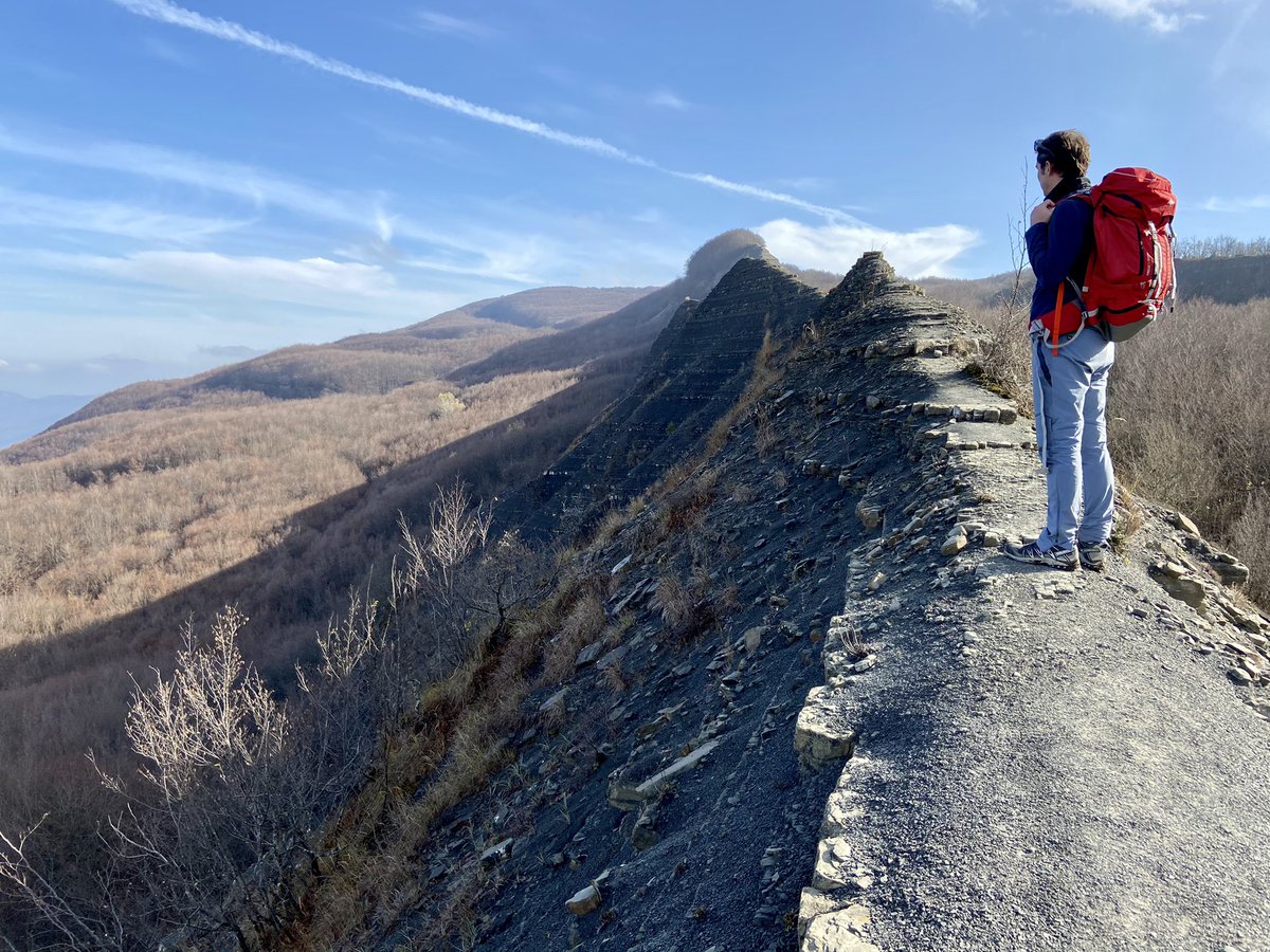 marco_bale's tweet photo. Sabato alle 21 su 12 tv #parma torna #appennino itinerari e #sentieri dedicata al Barigazzo e i borghi della #valceno. @CAI150 #trekking #mountain tutte le puntate disponibili qui: https://t.co/kvjVQ9Z88C https://t.co/lSvIuNrhum