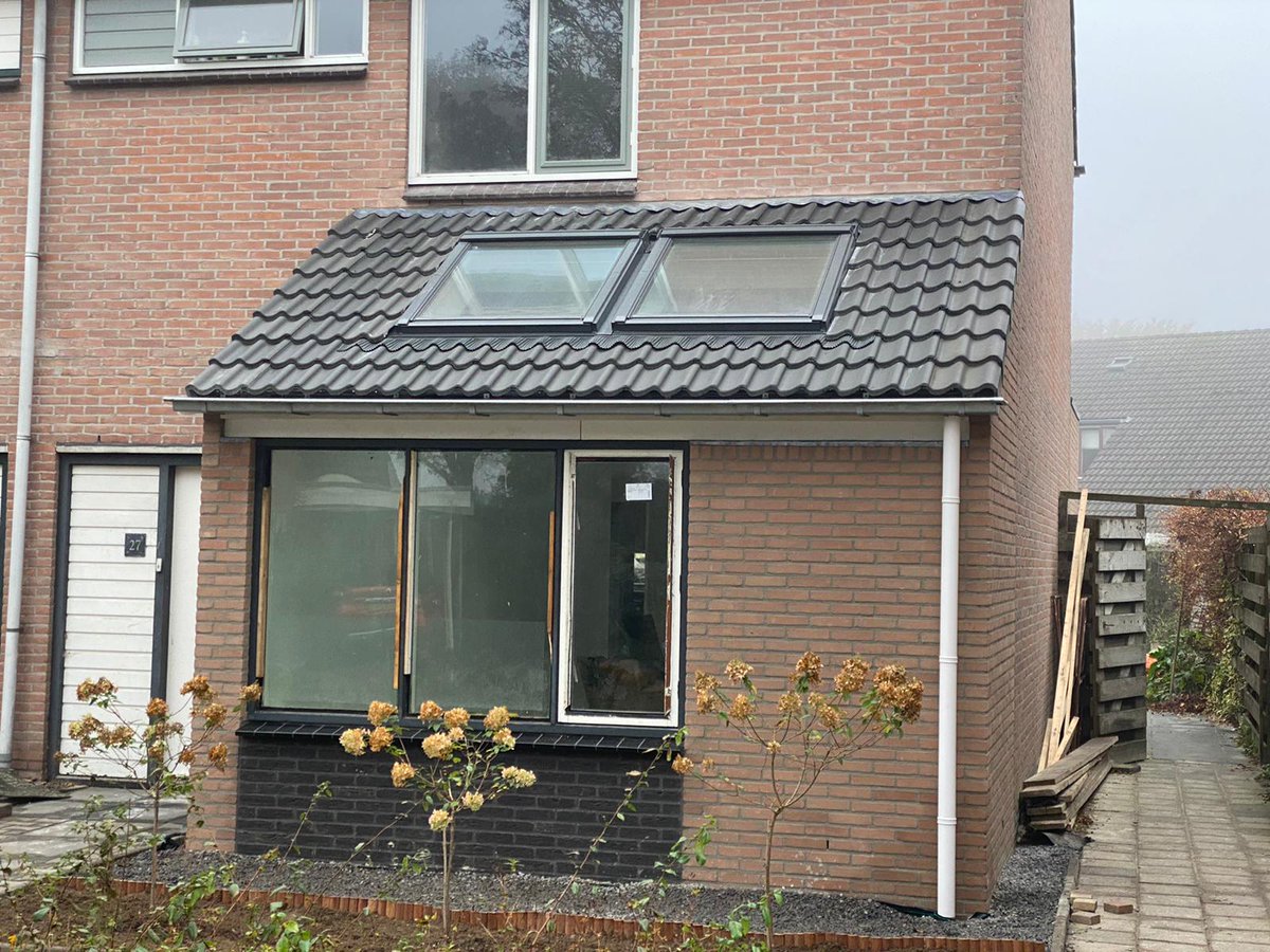 Bouwbedrijf Veenstra tweet media