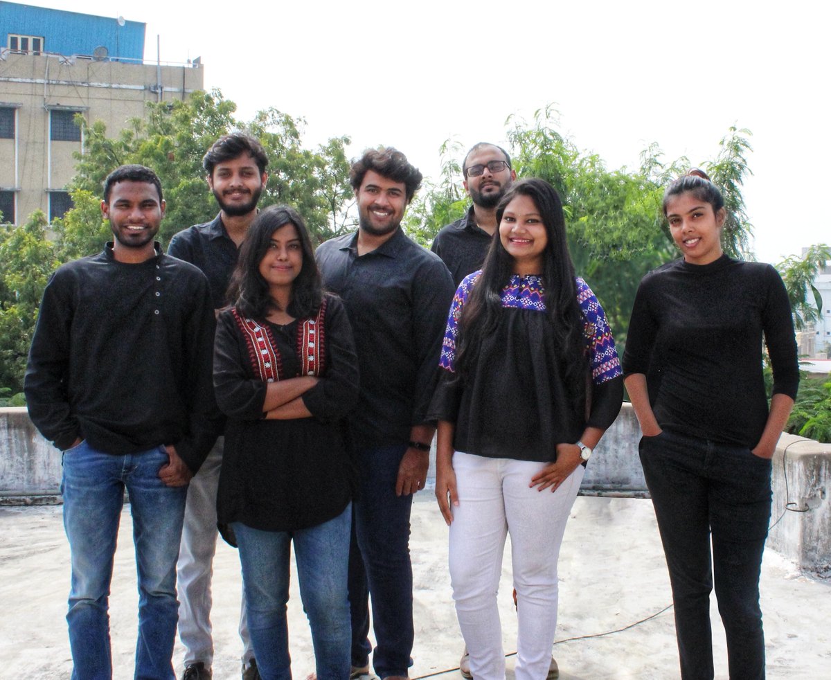 prabaldesign's tweet photo. Standing together is how we face any adversity, be it physical or virtual.

#missingtheofficedays #throwbackfriday #office #team
#happytimes #designersofprabal
.
.
#prabaldesign #prabaldesignschool #ux #ui #productdesign #strategy #training #innovation #research #designthinking https://t.co/XC669PjS2g
