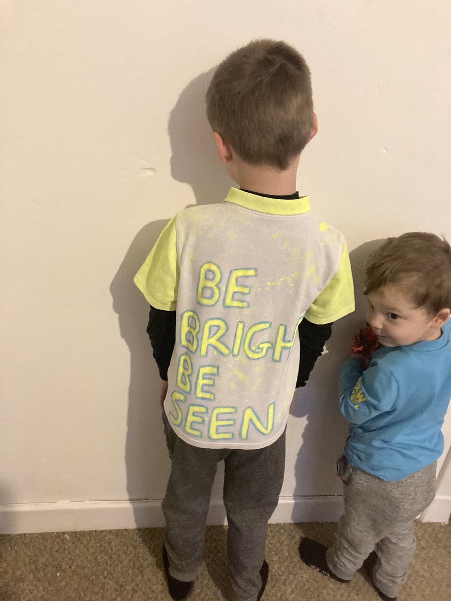 Be bright be seen <a href="/MrsVps/">Mrs Morris VPS</a> <a href="/VictoriaPrimSch/">Victoria Primary</a>