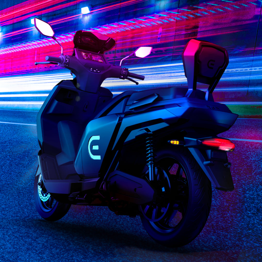 RedElectricFR's tweet photo. Chez #REDElectric, le haut niveau de fiabilité et la qualité du service sont non-négociables. Notre objectif est de vous proposer des scooters électriques sans compromis, alliant puissance, technologie et sécurité.
En savoir plus sur notre gamme : https://t.co/qVRmYwI2Es https://t.co/cibDnNpsst