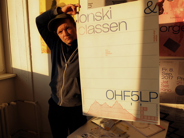 LonskiClassen's tweet photo. New album, new tweet... after six years of silence on this channel. are you still here? https://t.co/W14l6wUpvL