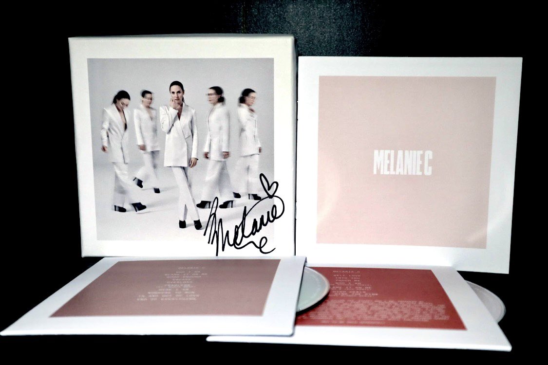 DjScottyMASHUPS's tweet photo. What a fabulous day!
Great weather, restrictions in ADL partially lifted &amp; this arrived in the mail... 💿 #MelanieC!!
It’s a fabulous album &amp; I’m thrilled to have an autographed copy of it ❤️
* I have adored @melaniecmusic since I was 14 (now 38) #SpiceGirls 🇦🇺🏳️‍🌈❤️ https://t.co/MUvJMvGd1N