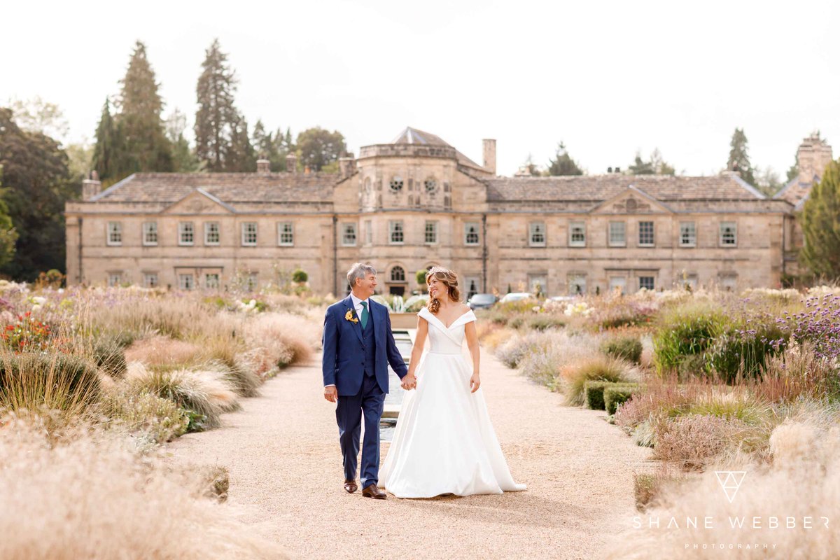 Such a dream wedding venue <a href="/GrantleyHall_/">Grantley Hall</a> 😍

shanewebber.com/venues/grantle…