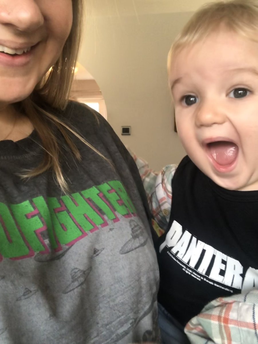 Rosiepops's tweet photo. Hey @BBC6Music rowdy little Milo says please can you play some @Pantera this #tshirtday - thinking @maryannehobbs might oblige! 🤘🏻😂 https://t.co/zx7wvLW3gS