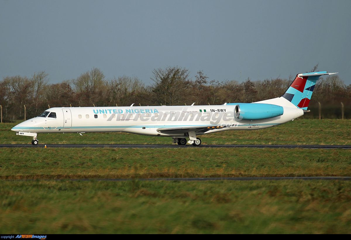 AirTeamImages tweet media