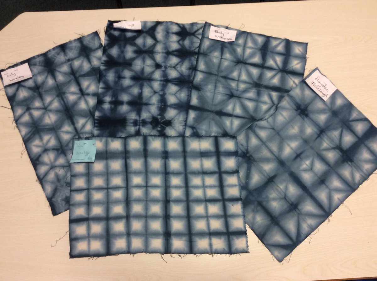 BrooksbankTech1's tweet photo. Gorgeous Shibori dying done by Year 9 yesterday! They will use these to make a drawer string bag. Great results and some lovely patterns. #futuredesigners #creativesubjects #useyourimagination #textiles #teamtechnology https://t.co/FBB3BCyjEg