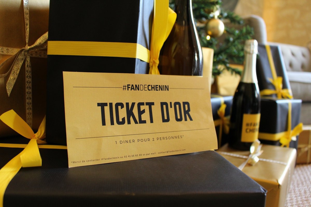 #descheninssouslesapin 
Qui sera le seul et unique gagnant du #ticketdor du domaine présent sur une de nos bouteilles de #anjoublanc #coteauxdelaubance #cremant ou #vinorange ?

Jeu organisé en collaboration avec #cheninfanzone #fandechenin @fandechenin