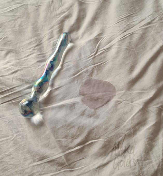 I ❤ glass dildos https://t.co/HB0PtaAzXF