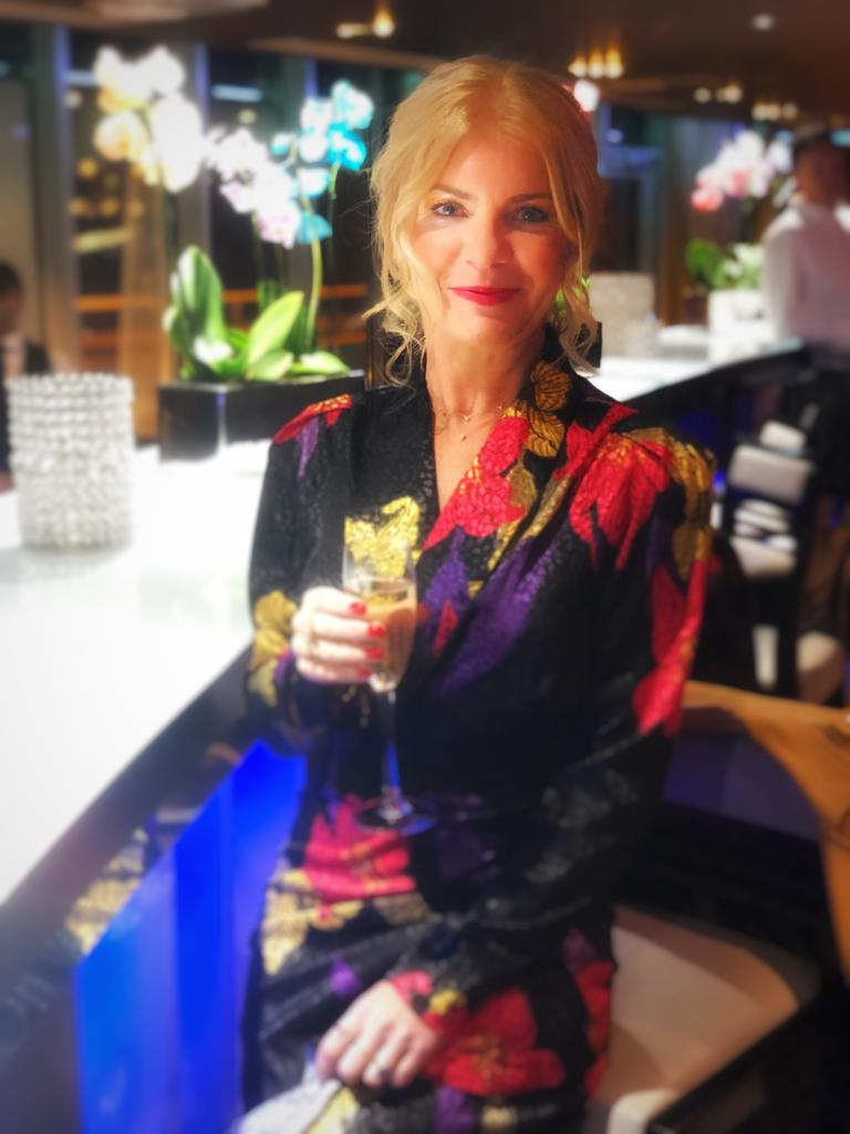 Licensing_Intl's tweet photo. Today's #PeopleProfile features Tamara Dixon, co-founder of @PowerStnStudios ,who led the redesign of Licensing #HallofFame trophy👉🏽https://t.co/pqTby0XGKP, which will grace the shelves of of the biggest names in #licensing for years to come. More Tam at https://t.co/OEHnL7QHee https://t.co/pJtAx2Jl5h
