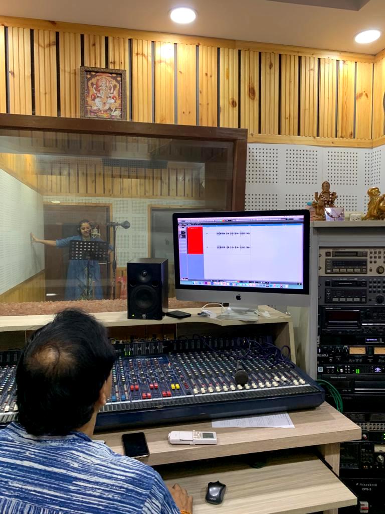 ZigmatrixInc's tweet photo. "Concentrate all your thoughts upon the work in hand. The sun's rays do not burn until brought to a focus." #recording #production  #zigmatrix https://t.co/tsSRQ0LVxM