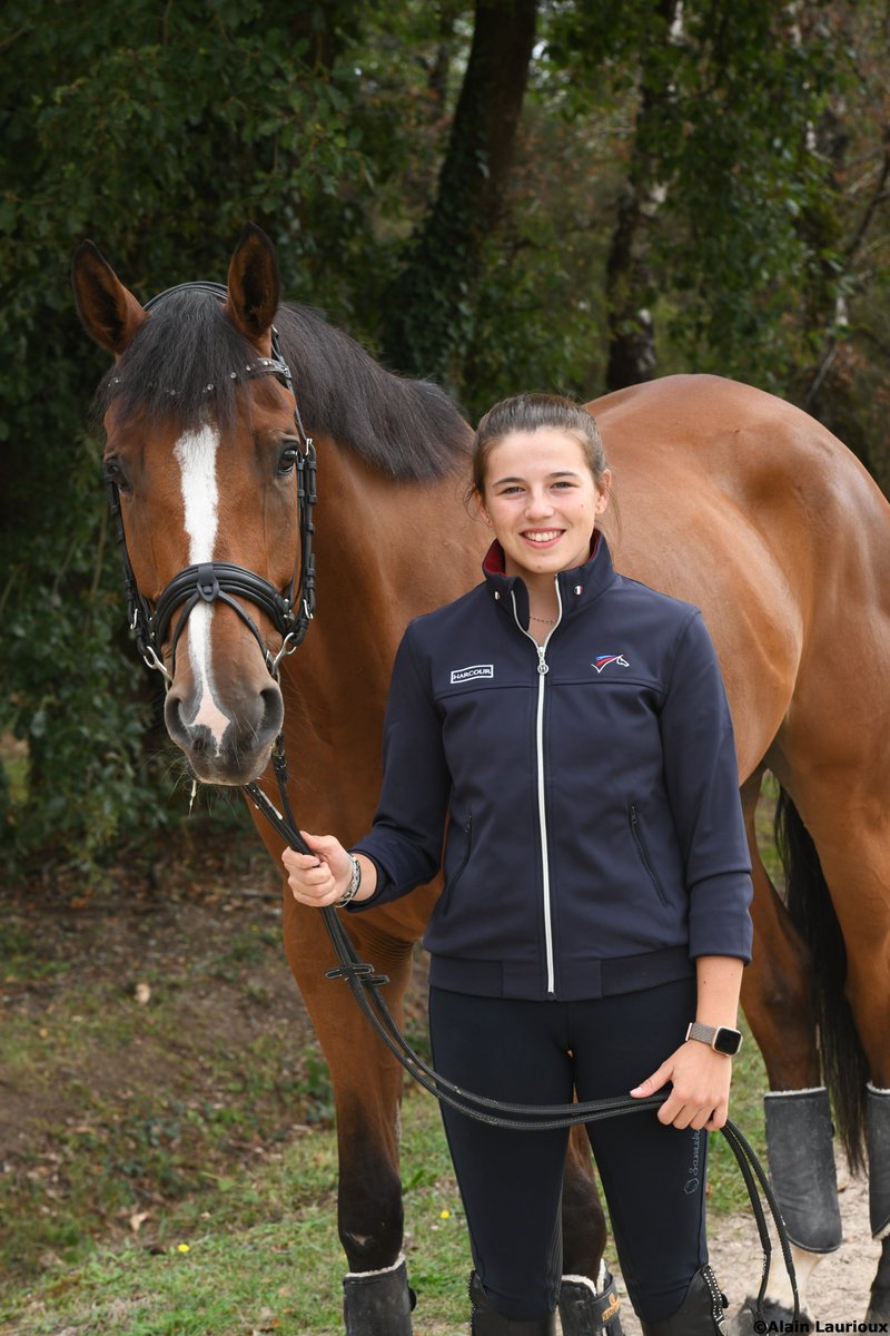 #Concourscomplet #PoleFrance La promotion du Pôle France FFE à Saumur est 100 % féminine cette année.
Mener de front études et compétition, c'est l'objectif de Joséphine Héteau, Jade Bourguet et Charlotte Bordas. 
Plus d'infos➡️ bit.ly/36U2rNa
📸 Alain Laurioux