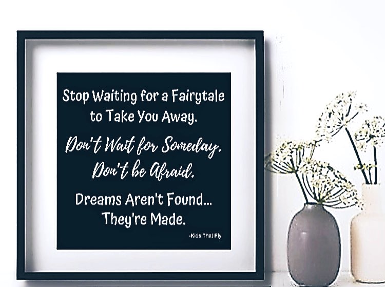 adorecellardoor's tweet photo. From stocking stuffers to the “pull at your heart strings” Christmas Gifts and in between. I gotcha covered. Here’s a little sample. #kidsthatfly #Cameo #walldecor #Christmasgifts #stockingstuffers #shopsmallbusiness #ChristmasIsComing #handmade #thursdaymorning https://t.co/IJAo31preO