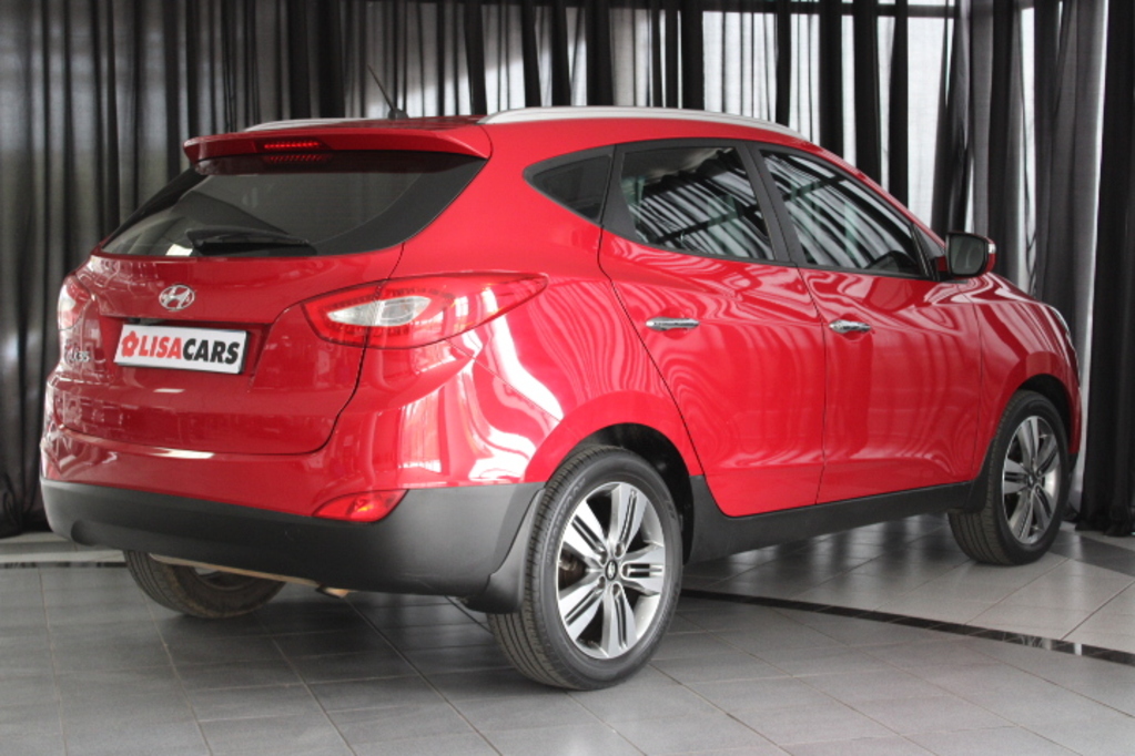 Tinashe2988494's tweet photo. 0670810828
Year- 2014
Make- Hyundai 
Model- IX35 2.0 Executive
Mileage- 124002km
Est Instalment- 3700
Cash price- R189,900
NEED CAR FINANCE? Same day approval! #WorldChildrensDay #EFFRedFriday #Papvol #chameleon #MurahuMusicVideo 
https://t.co/gB66ypFZ4T https://t.co/IGWI9fVqNZ