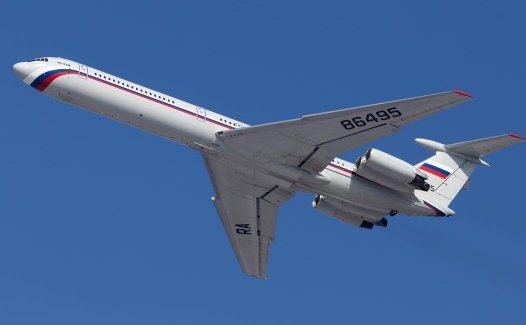 PCazador2021's tweet photo. #UltimaHora Aeronave de la Fuerza Aérea Rusa Ilyushin IL62 está volando desde Moscú Rusia a Caracas Venezuela trae vacuna Sputnik V, a primera hora de la mañana llegará a Maiquetía https://t.co/nZuqbuvlmp