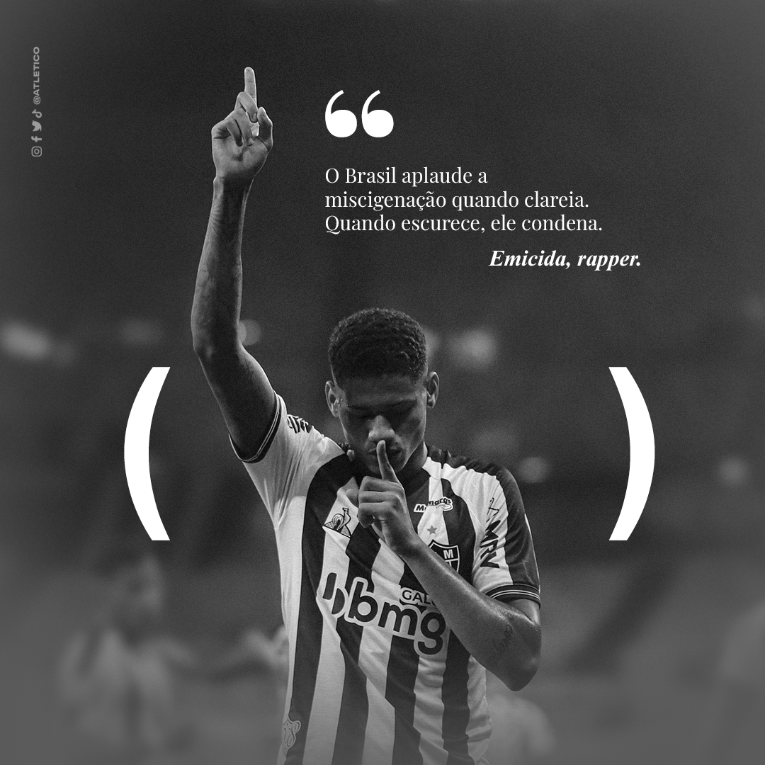 Atletico's tweet photo. É preciso respeitar a história de luta contra o racismo.

Valorizar o talento, a beleza e a intelectualidade do povo preto.

É nosso dever ser antirracista. #VidasPretasImportam  ✊🏿 https://t.co/tpCaByvNEP