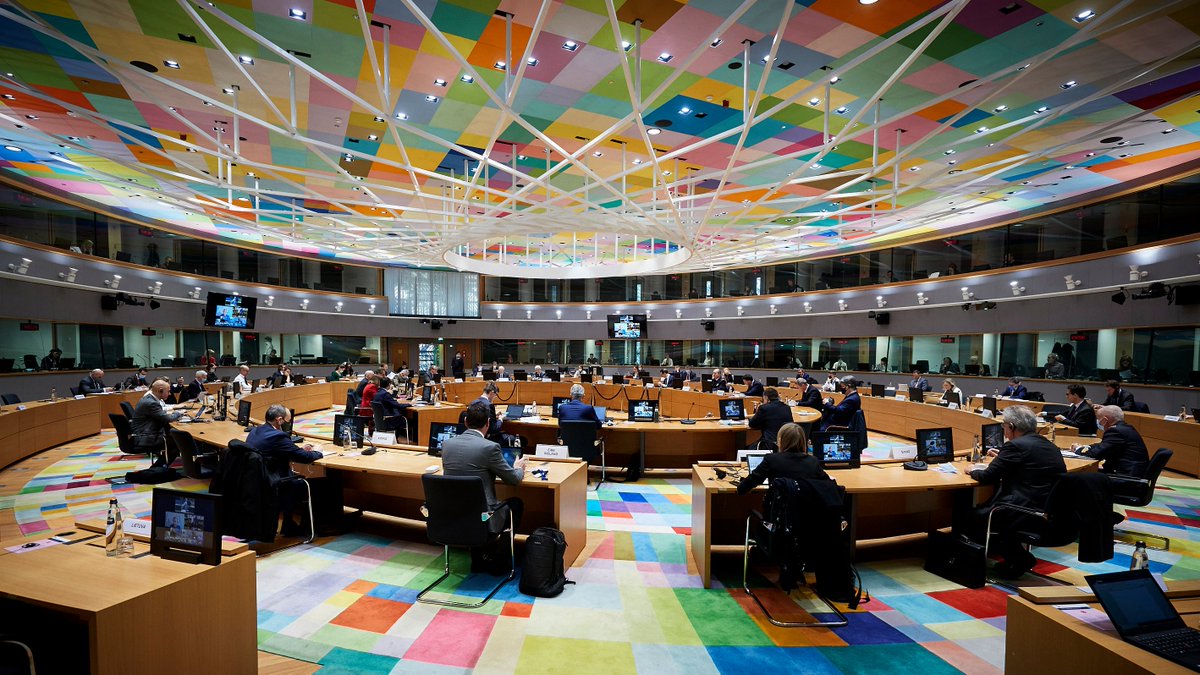 EuroMeSCo (@euromesco) on Twitter photo 🇪🇺 In today's online #EUDefence #FAC chaired by <a href="/JosepBorrellF/">Josep Borrell Fontelles</a>, Defence Ministers are discussing:
🔹<a href="/EUNAVFOR_MED/">Operation EUNAVFOR MED IRINI</a> Operation #IRINI🚢
🔹Current developments in #Mali 🇲🇱
🔹#EU Strategic Compass
🔹#PESCO strategic review
More details👉bit.ly/DefenceCouncil 🇪🇺 In today's online #EUDefence #FAC chaired by <a href="/JosepBorrellF/">Josep Borrell Fontelles</a>, Defence Ministers are discussing:
🔹<a href="/EUNAVFOR_MED/">Operation EUNAVFOR MED IRINI</a> Operation #IRINI🚢
🔹Current developments in #Mali 🇲🇱
🔹#EU Strategic Compass
🔹#PESCO strategic review
More details👉bit.ly/DefenceCouncil