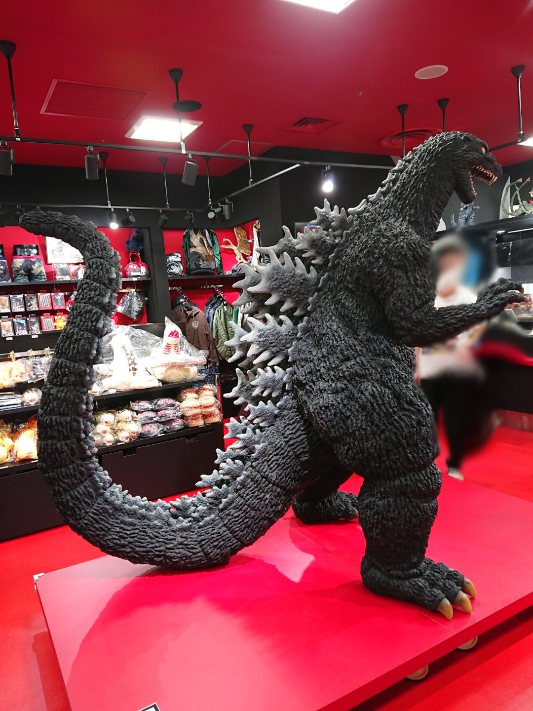 ট ইট র まなしな 心斎橋parcoのゴジラ ストア大阪 店内に設置されている平成ゴジラ像が正に 本物 仕様で素晴らしかったです 大阪にも ゴジラが常設される日が来るなんて ゴジラ Godzilla T Co U0dw8cioen ট ইট র