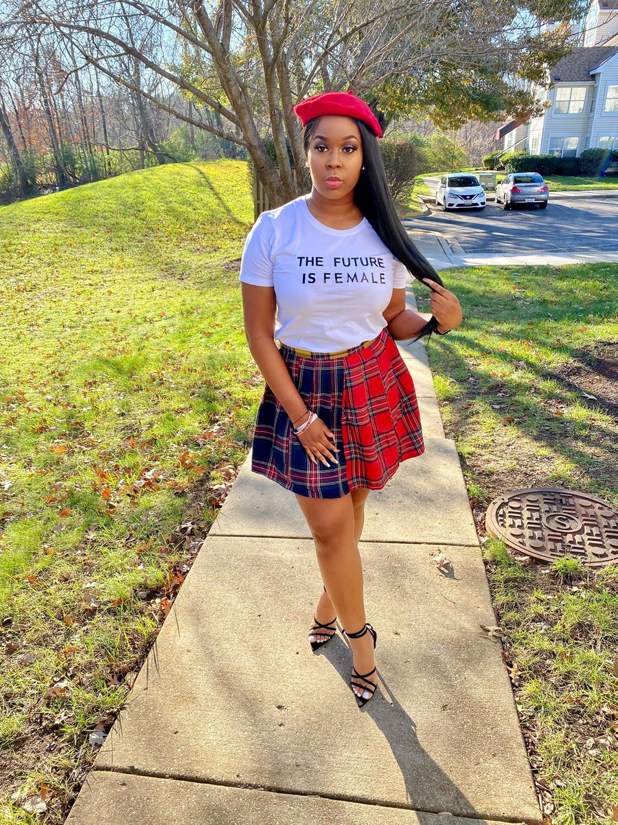 GaydarALERT's tweet photo. It's my 4th DELTAversary!!! 🔥👠❤️‼️ #4fo4 https://t.co/afMcKbAqNI