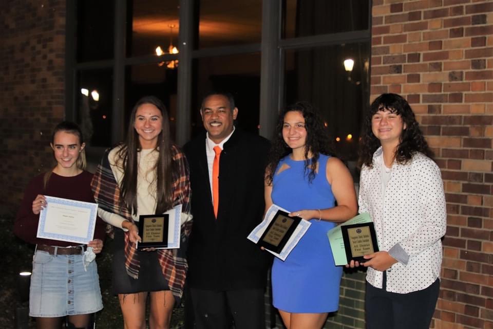 1st Team All District:
Gianna Merlo, Jenna Gebhardt, Gillian McMurray
1st Team AAC:
Gianna Merlo, Jenna Gebhardt, Gillian McMurray, Alyssa Pompelia
2nd Team AAC:
Kalliopi Gentis, Ryley Andamasaris
County 1st Team:
Alyssa Pompelia, Kalliopi Gentis
County Hon Men:
Ryley Andamasaris