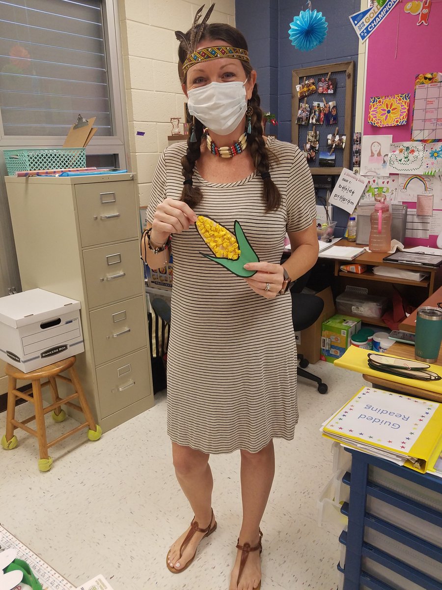 Flats_Tweets's tweet photo. ...one of my favorite units to teach when I taught 2nd grade was Native Americans in Social Studies🌎. If only I could have been a student and had these amazing teachers ✏📚💡🍎👩‍🏫as my own. 😍

@collierschools @SPEHAWKSNAPLES https://t.co/vIdCcC5kwU