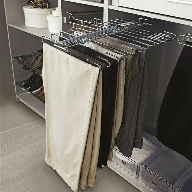 BarrachinaTabl's tweet photo. 👉 Zapateros, cestas, pantaloneros,... cada vez tenemos más cosas para tener la ropa en los armarios PERFECTA!!! 🔝🔝🔝 Y tú, ya tienes tu armario bien ordenado??? 😉😃
.
.
#armarios #ideasyservicios #corteamedida #habitacion #orden #ordenar #ordenacion #decoración #ferretería https://t.co/euOQLSEr8J