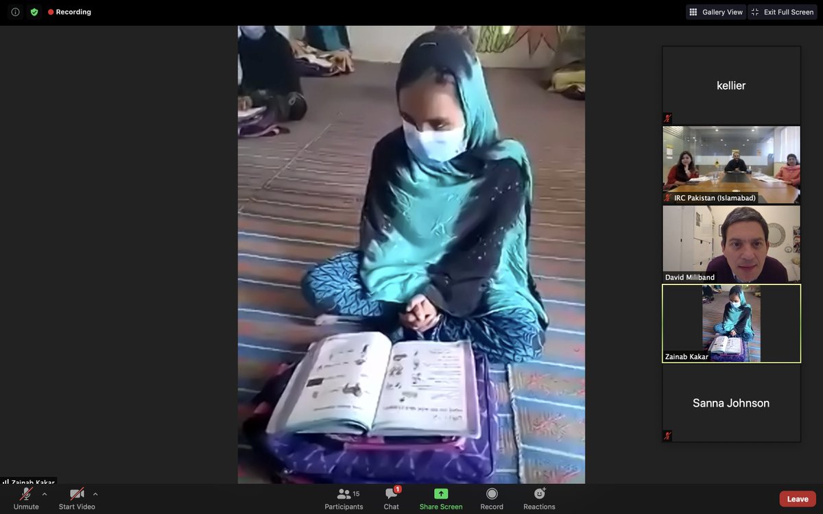 Pakistan has the second-highest number of children out of school in the world— and we’re working to change this at  @RESCUEorg. In this center, I met Khalija, an Afghan refugee who hopes she can continue her education. Her dream is to become a teacher.