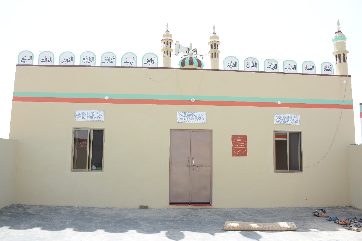 pennyappeal's tweet photo. 🕌 Our #MasjidoftheWeek is the Jamia Masjid built in Shakurwala, #Pakistan.
One of our generous donors donated this #mosque to a rural village where there was nowhere to pray.
Now, people have a safe and clean space to pray.
➡️ Find out more: https://t.co/JBujzunIQF https://t.co/mrCeGGGHyb