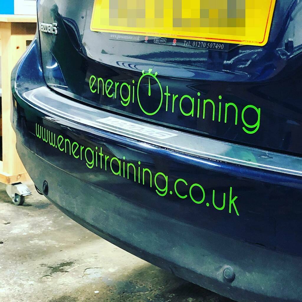 Nice quick vehicle graphics job for @energitraining to finish the week! #vehiclegraphics #vehiclelivery #carstickers #kidlington #oxford #woodstock #largeformat #printer #printing #print #cutvinyl