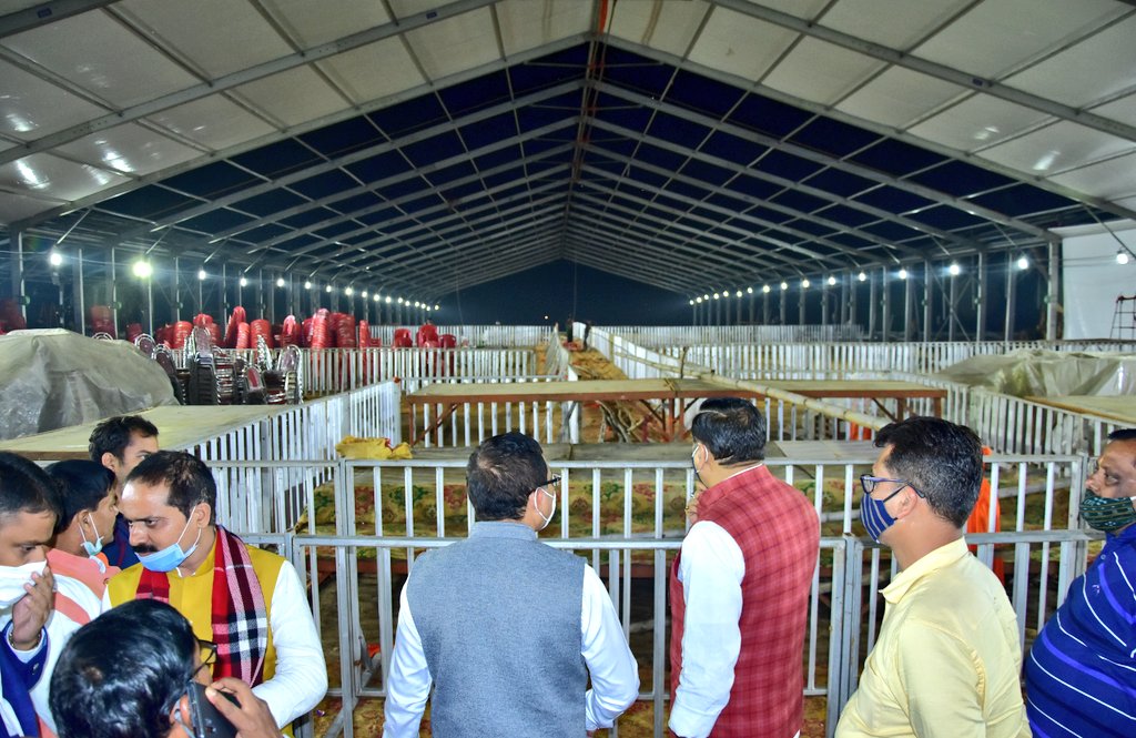 सोनभद्र मे मा.प्रधानमंत्री श्री <a href="/narendramodi/">Narendra Modi</a> जी व मुख्यमंत्री श्री <a href="/myogiadityanath/">Yogi Adityanath</a> जी द्वारा 22.11.20 को जल जीवन मिशन उत्तर प्रदेश 'हर घर जल' योजना के तहत सोनभद्र व मिर्जापुर में पाईप पेयजल योजना के शिलान्यास कार्यक्रम स्थल का जायजा ले कर तैयारी पूर्ण करने के निर्देश दिए।