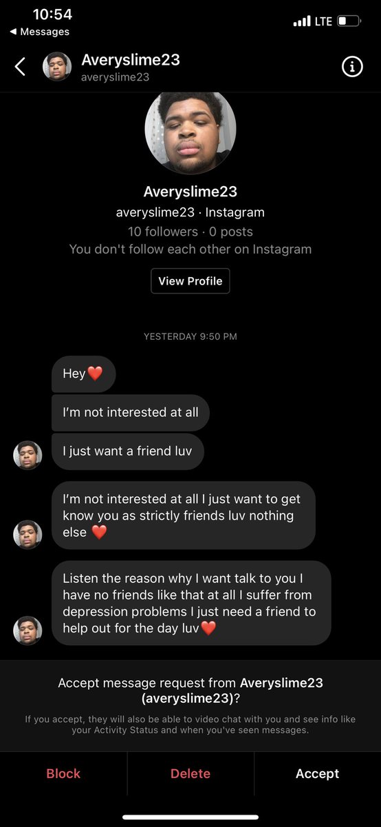 saucynatt's tweet image. i have never replied but god damn this boy is persistent.