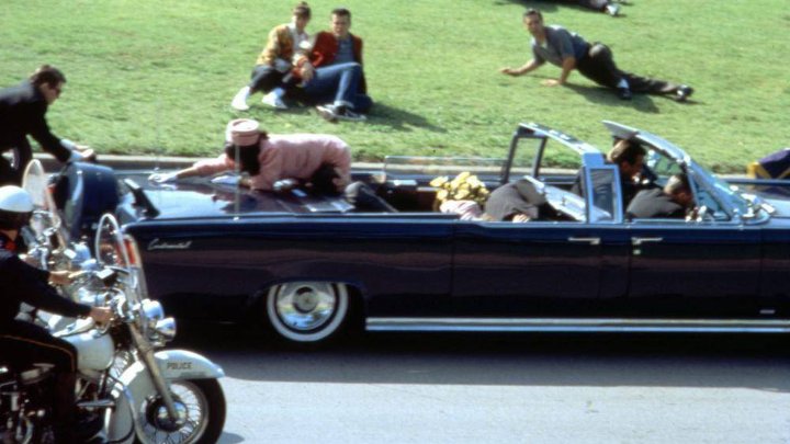 Piper_Fogle's tweet photo. Mr. President,
@realDonaldTrump,
#ReleaseTheKraken.
#DeclassifyEverything
#DeclassifyTheObamaFiles
#DeclassifyTheJFKfiles
#TheTimeIsNow!!!
57 YEARS AGO
November 22, 1963 https://t.co/ncUMh2P4m7