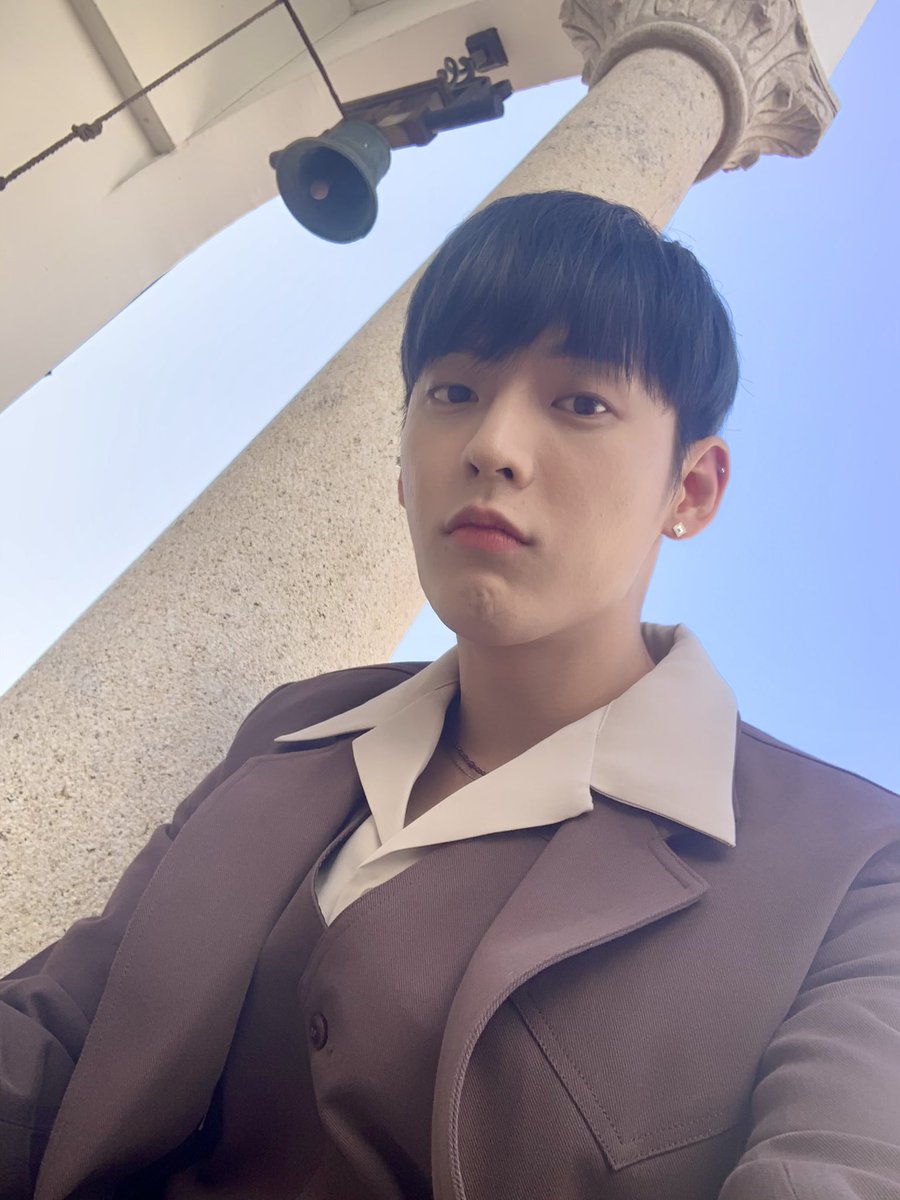btob2mh's tweet photo. 소중한 도토리를 곳곳에서 찾아주셔서 감사합니다.
은혜 갚은 까치처럼 작은 보답을 하고 싶어서 이것을 드립니다.🐿 https://t.co/jlCRu6ectV