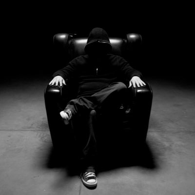 Kevin_Follet's tweet photo. #NuovaFotoProfilo https://t.co/RpJwXSTCzN