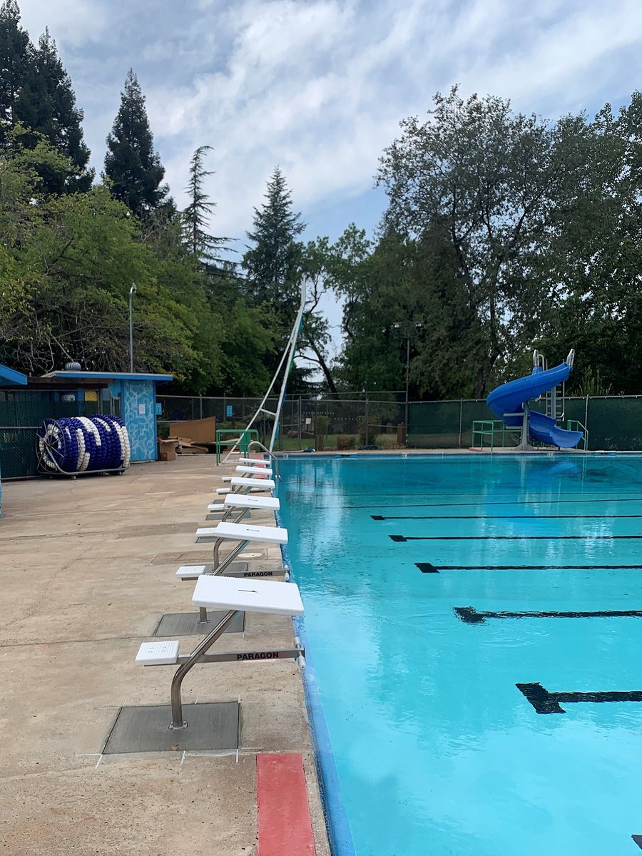 Paradise, CA continues to recover after the Camp Fire in 2018. Here, we see a recent installation of new swim blocks for the Recreation and Park District! #builtbystaples #californiawildfires #construction