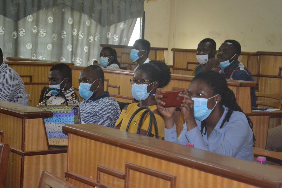 GACC_GHANA's tweet image. Training key partners selected from the #Konongo and #Techiman districts on #Disclosure of Information in the #Procurement Process 

#Disclosure #Publicparticipation #efficiency #valueformoney #CompetitioninPublicContractinginGhana

Funded by @Hewlett_Found