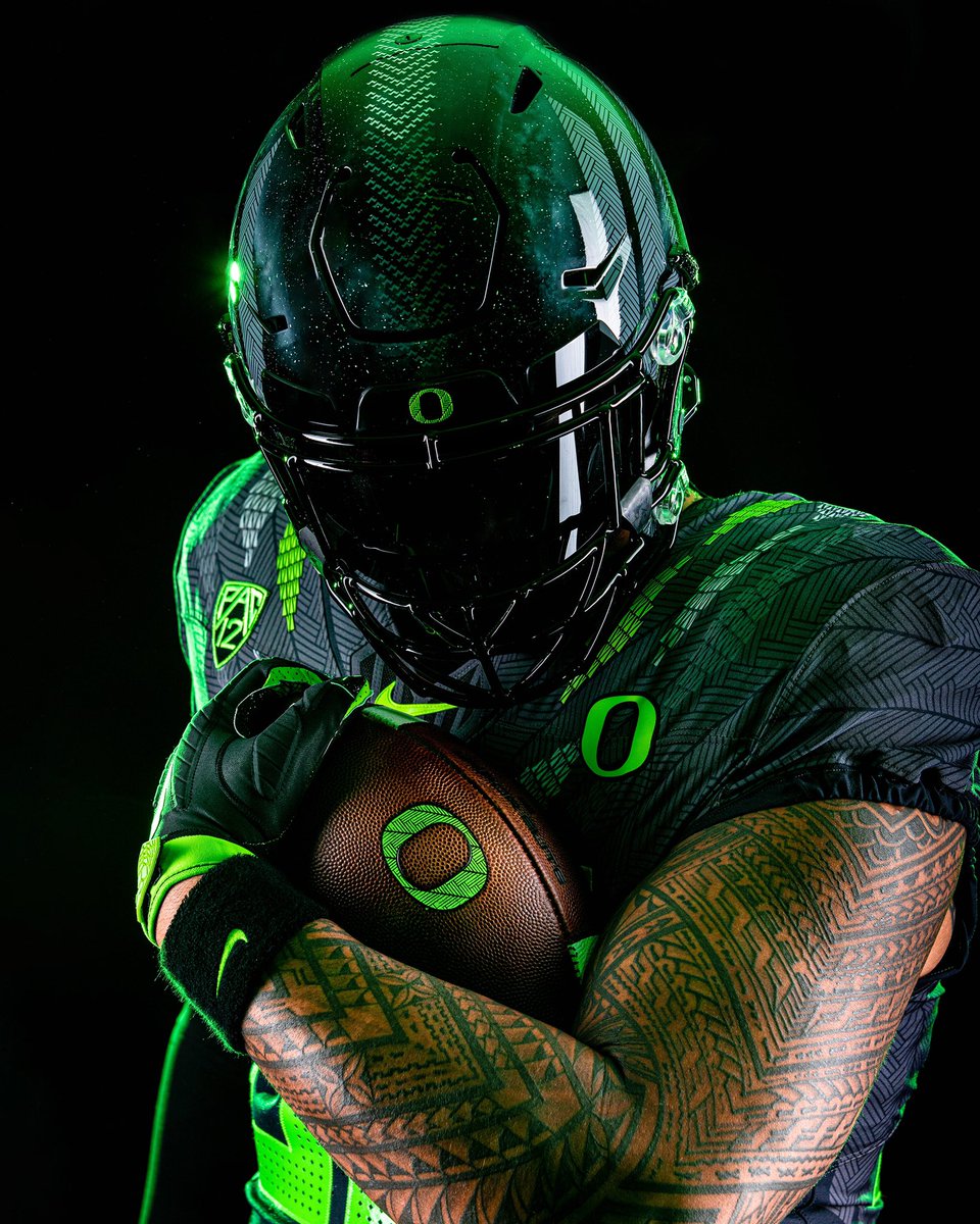 Famed Hilo clothier Sig Zane designs Oregon football uniforms to