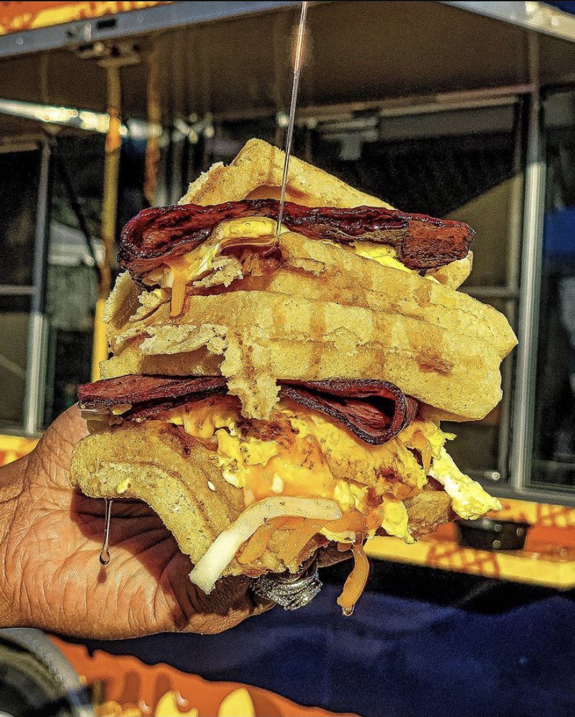 FOODTRKNETWORK's tweet image. MidNite BREAKFAST/Last day of class BLOCK PARTY 

• FREE Entry • 4 FOOD TRUCKS 
• SATURDAY Nov 21 8-11PM
• MASK REQUIRED😷
• OPEN TO THE COMMUNITY &amp;amp; COLLEGE 

@FOODTRKNETWORK @CDKonthemic @DJCHEETO_ 

SHARE #NCAT #UNCG #WSSU #NCAT24
1601 WALKER AVE GREENSBORO 8-11PM