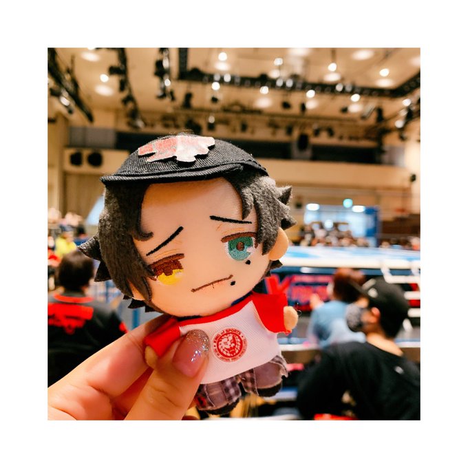 友達とじろ〜とキングオブスポーツ見てきたよ…かっこよかったね…今日もぬいとお揃い…? 